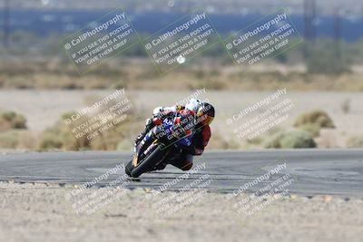 media/Oct-05-2025-CVMA (Sun) [[beeef4f201]]/Race 5-Amateur Supersport Open (Holeshot)/